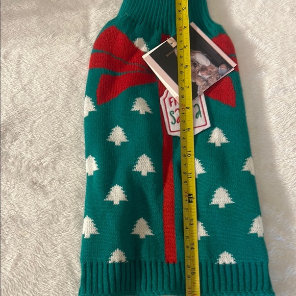 Holiday Dog Sweater - Green with Red Bow - Picture 6 of 7